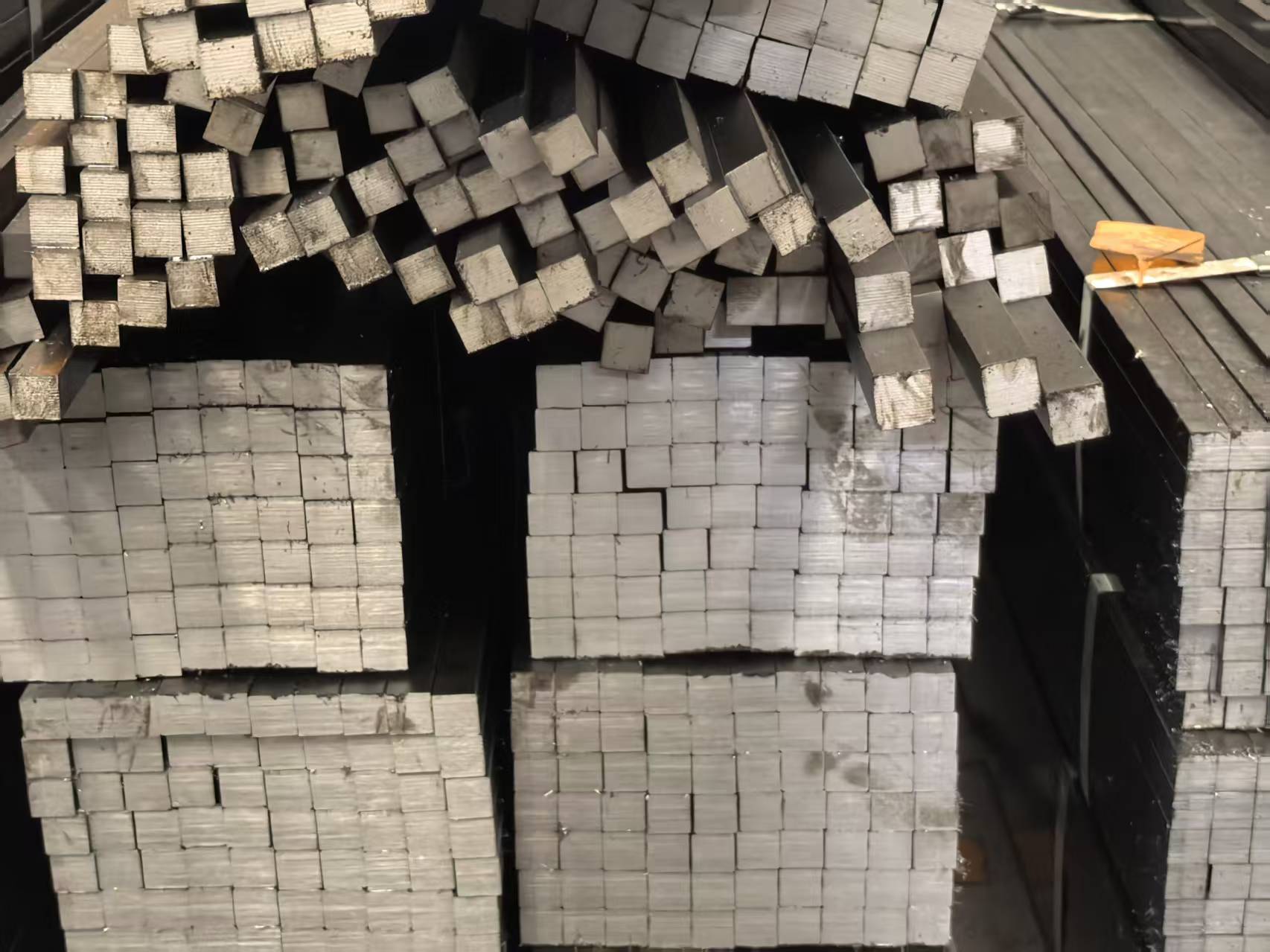 安庆市精密光亮管冷拔异型钢 - 厂家